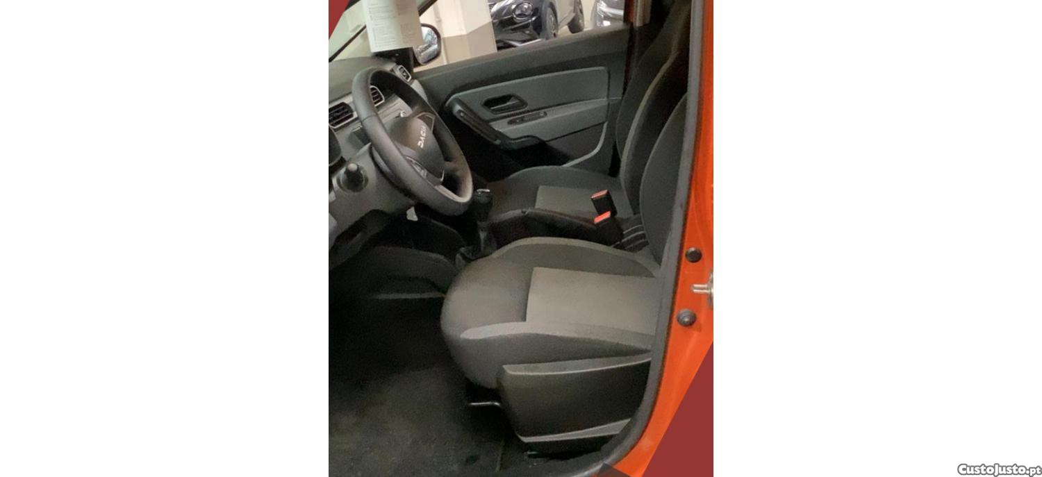 Dacia Duster 1.0 Tce Essential — fotografia 3