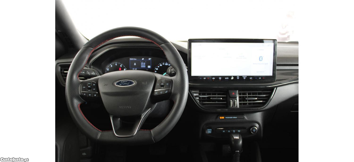 Ford Focus St Line — fotografia 17