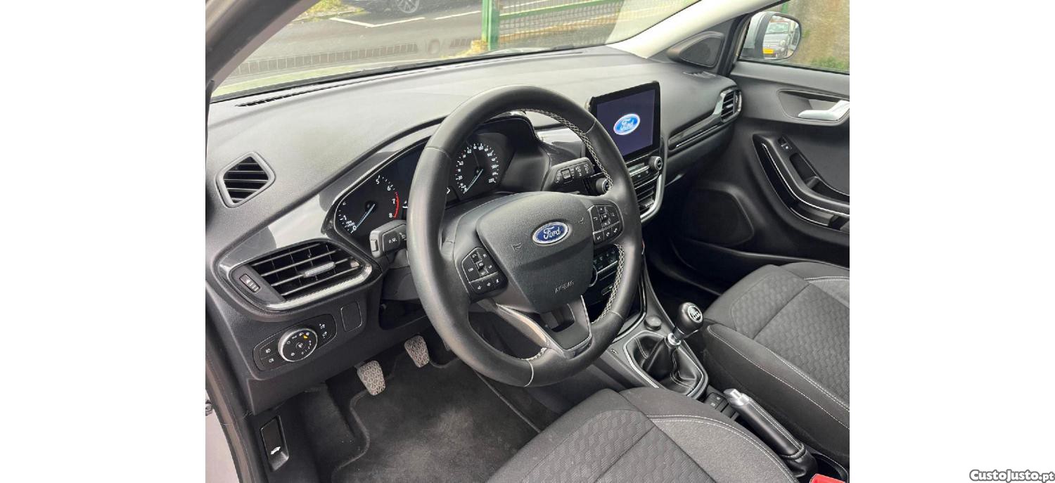 Ford Puma 1.0 EcoBoost MHEV Titanium Aut. — fotografia 11