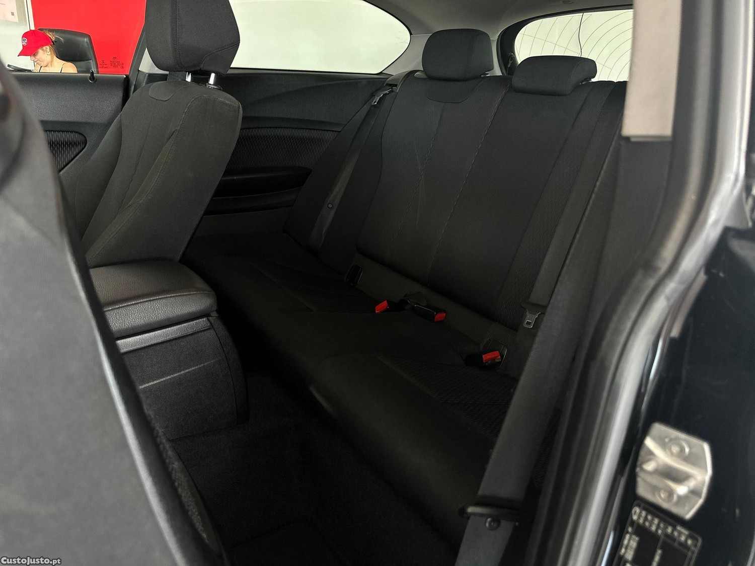 BMW 116 d EfficientDynamics Line Urban — fotografia 8
