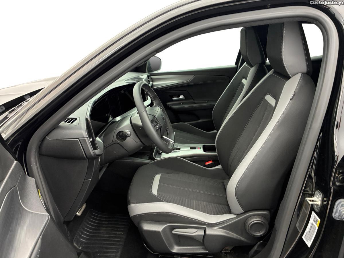 Opel  54 kWh GS - 25 — photo 3