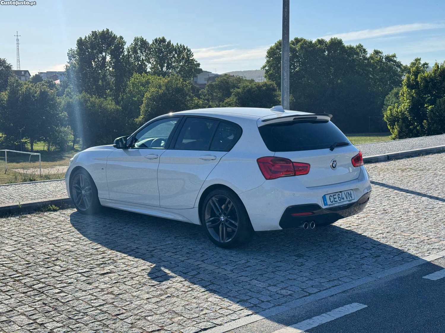BMW 120 d Pack M Auto — fotografia 5