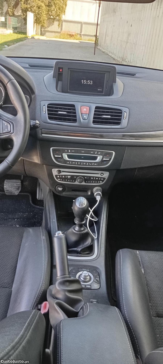 Renault Mégane Hatchback — fotografia 7