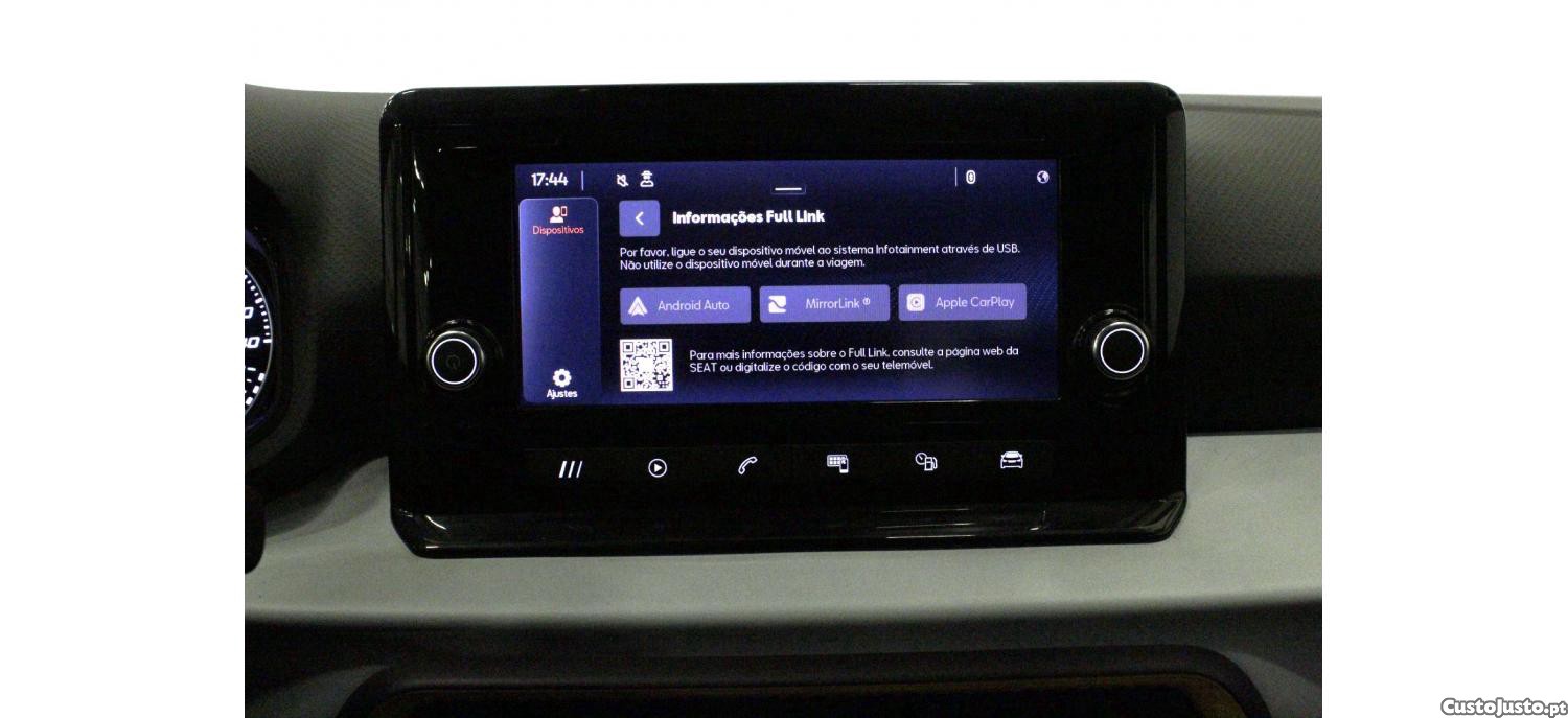SEAT Arona 1.0 TSI Style 95cv — fotografia 9