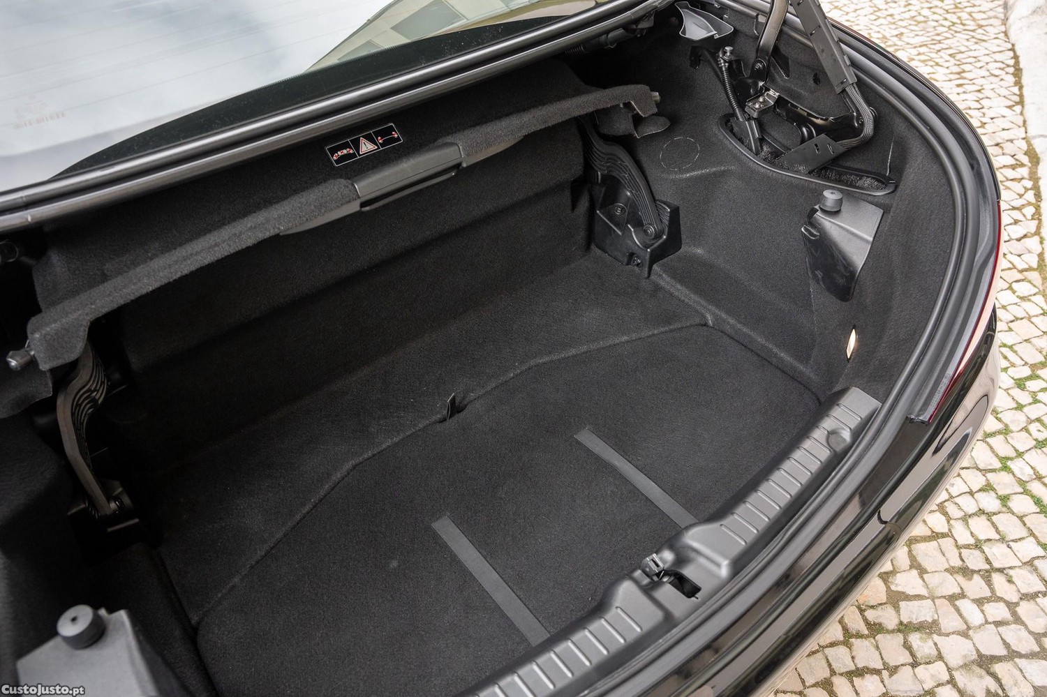 Mercedes-Benz SLC 250 d — fotografia 5
