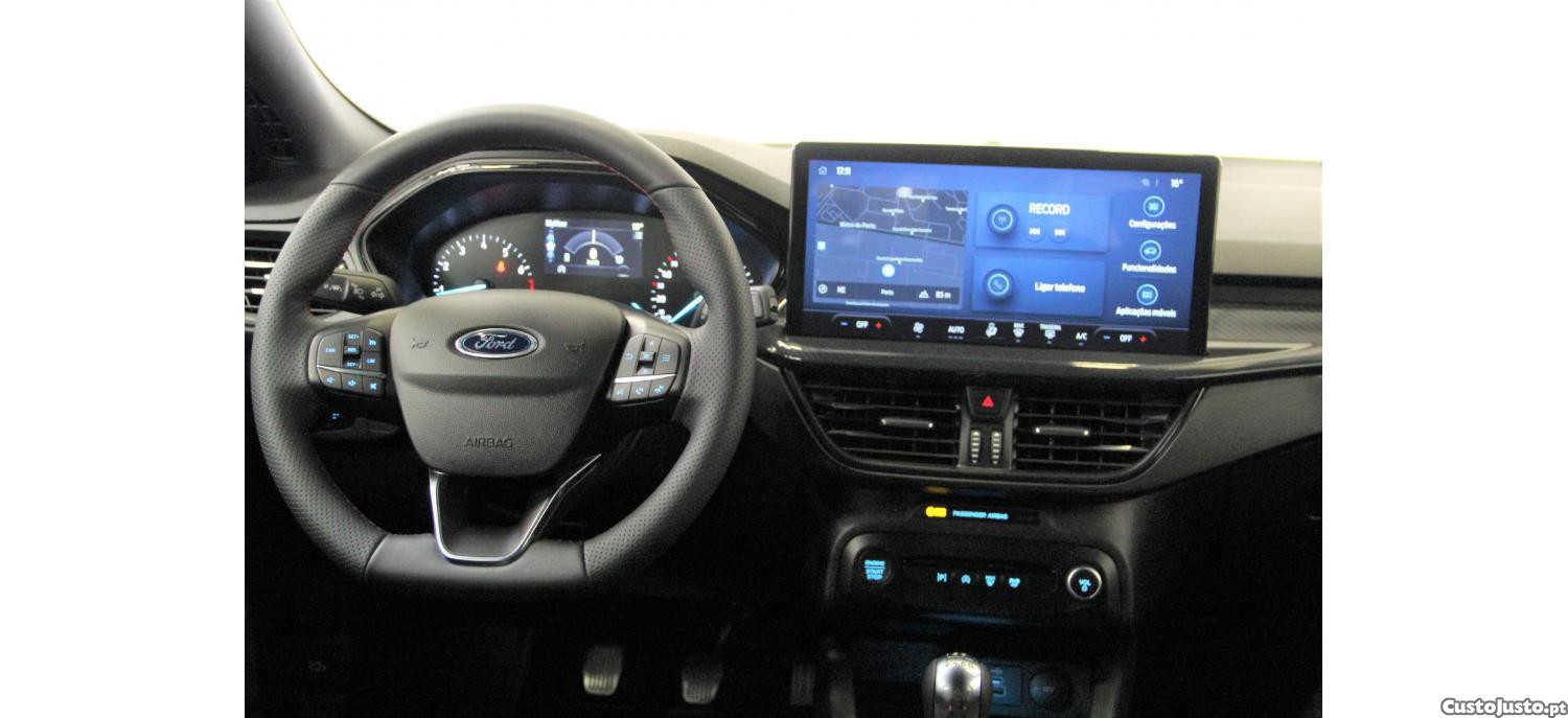 Ford Focus SW 1.0 EcoBoost MHEV Connected — fotografia 12