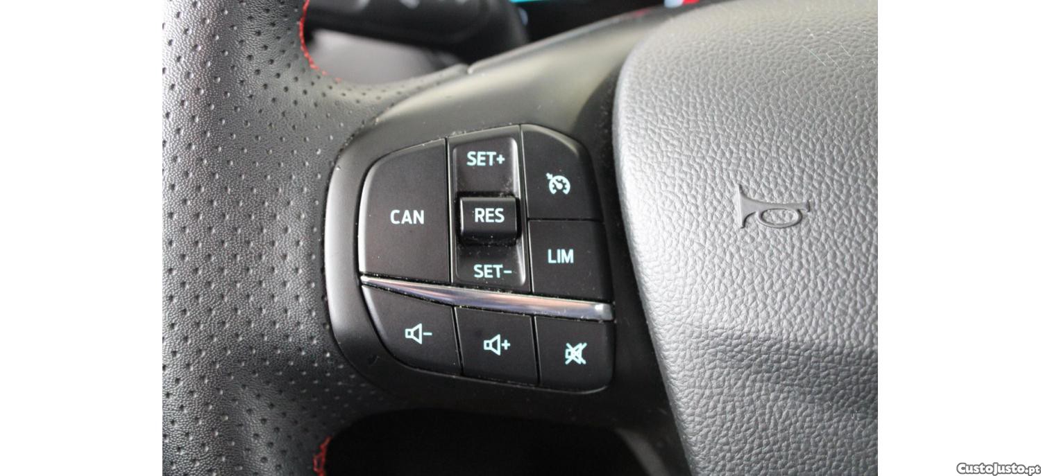 Ford Focus 1.0 EcoBoost 125cv MHEV ST-Line — fotografia 5