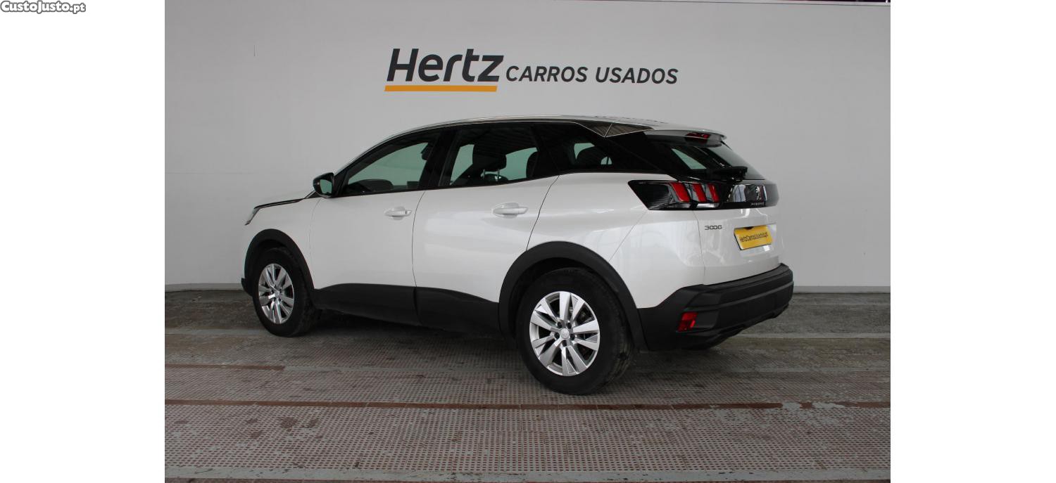Peugeot 3008 1.2 PureTech Active Pack — fotografia 20