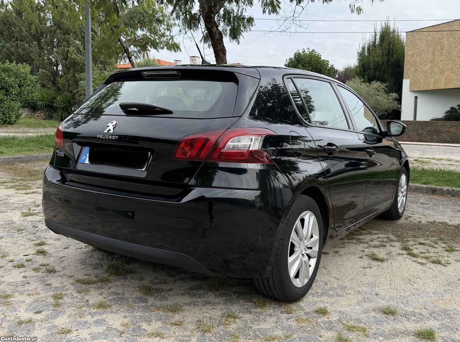 Peugeot 308 1.6 HDI 115cv GPS bom estado — fotografia 9
