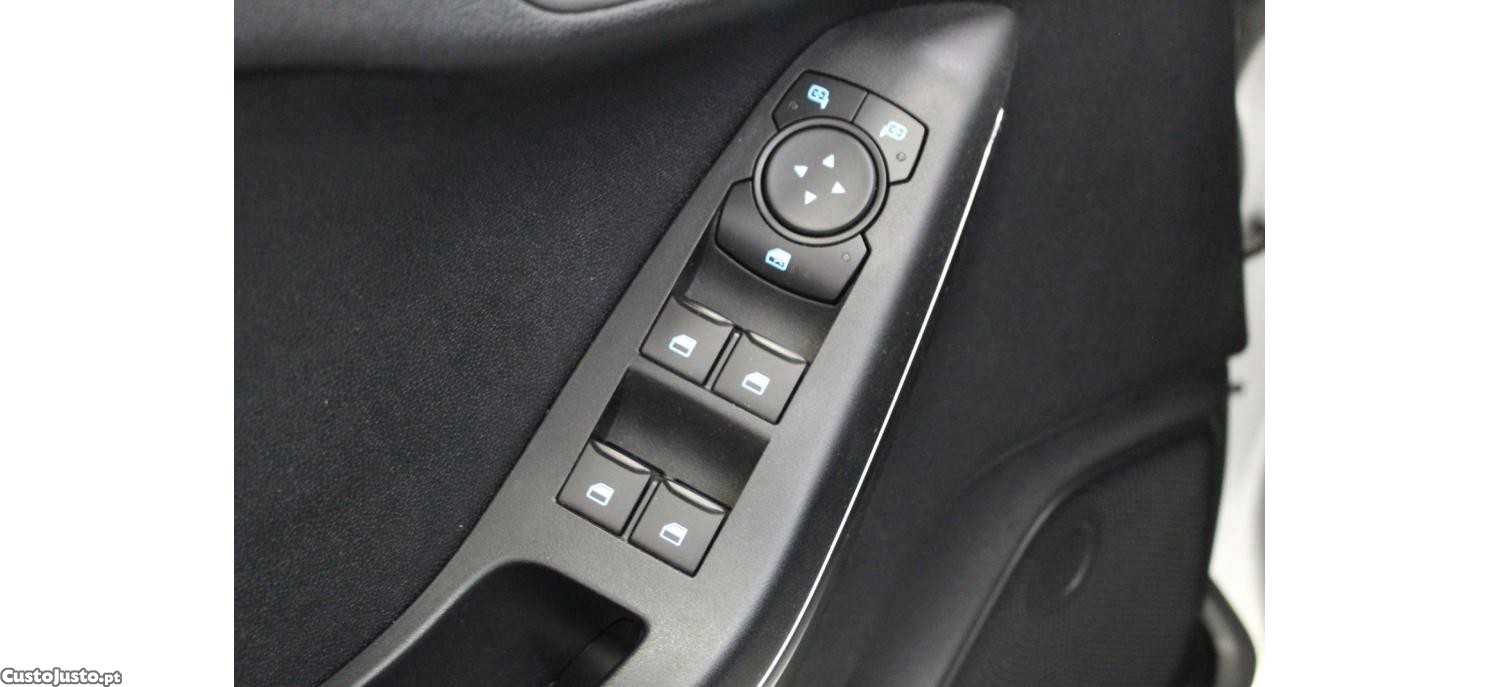 Ford Fiesta 1.0 EcoBoost ST-Line — fotografia 16