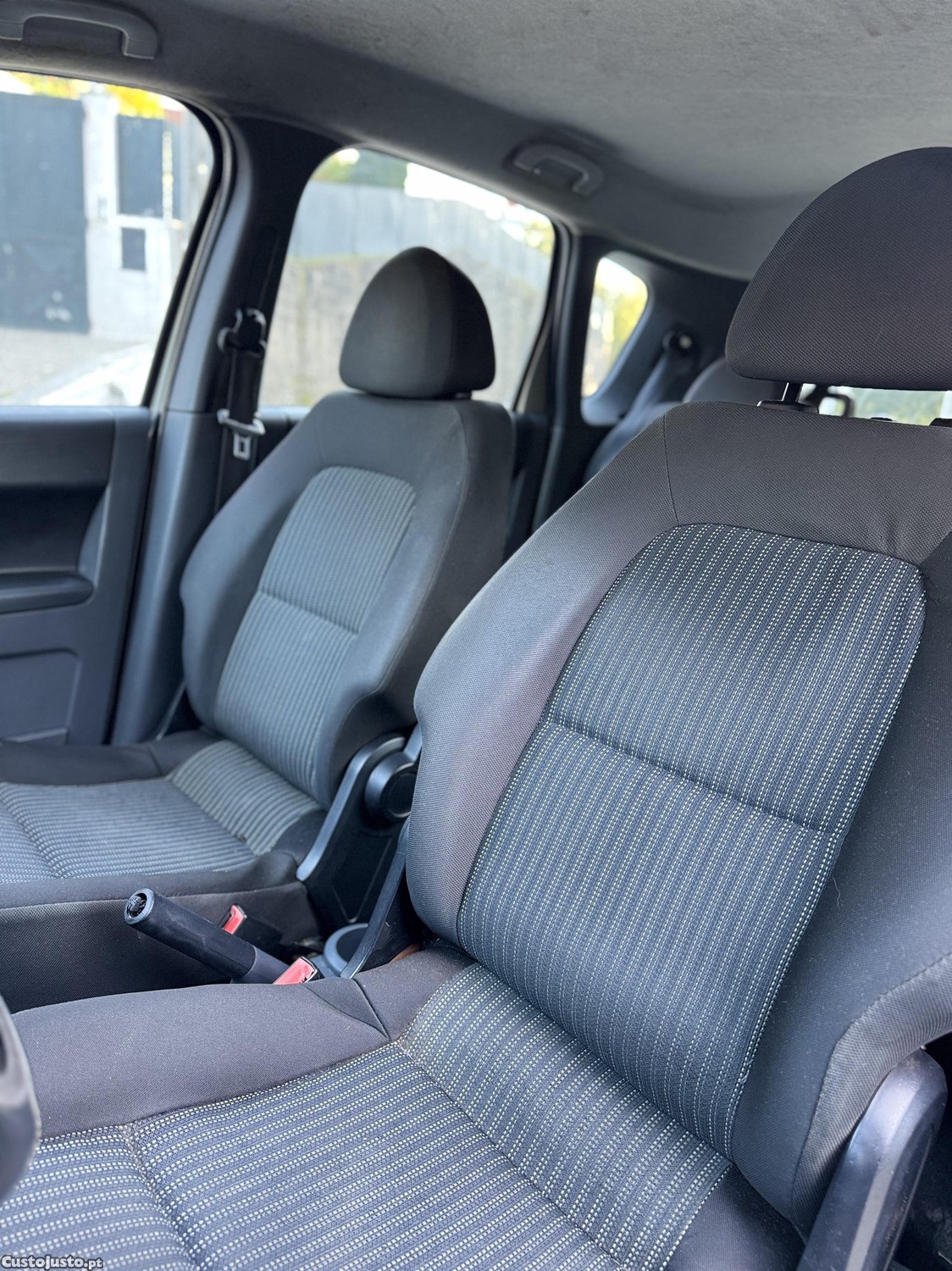 Mitsubishi Colt 1.1 — fotografia 3
