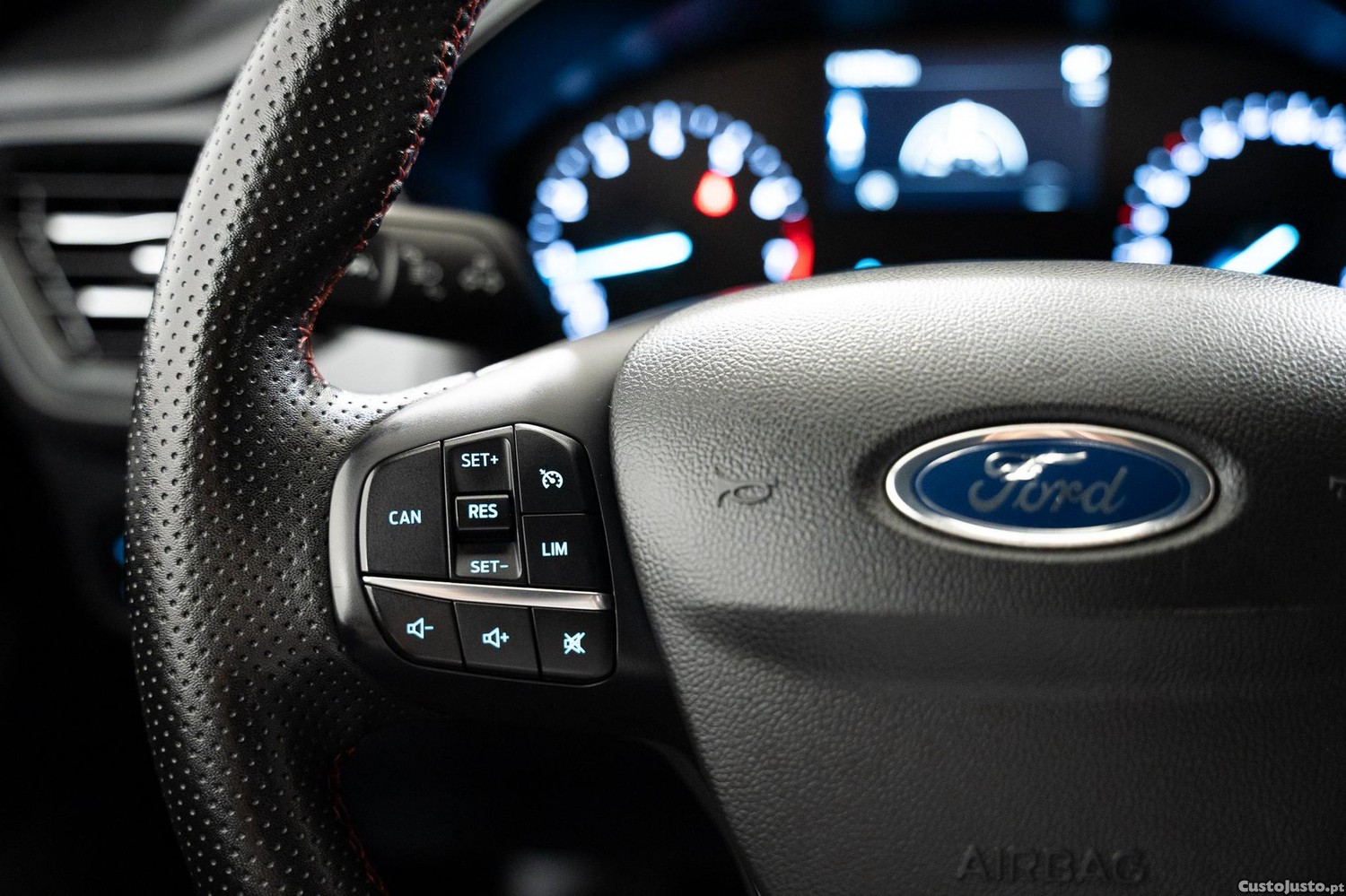Ford Focus SW 1.0 EcoBoost MHEV ST-Line Style SIP — fotografia 15