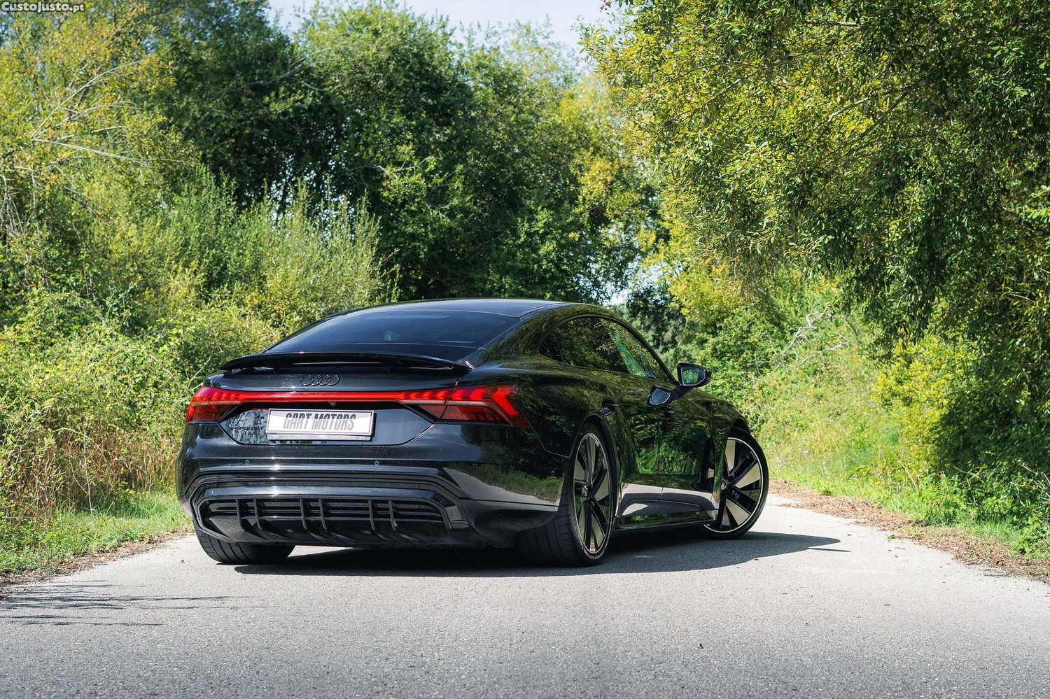 Audi e-tron GT quattro - 22 — photo 2
