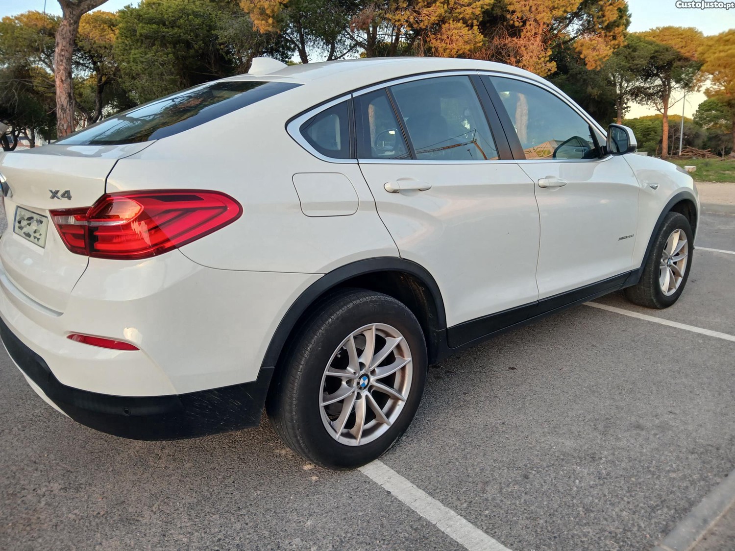 BMW X4 xDrive 20 d (Nacional) — fotografia 5