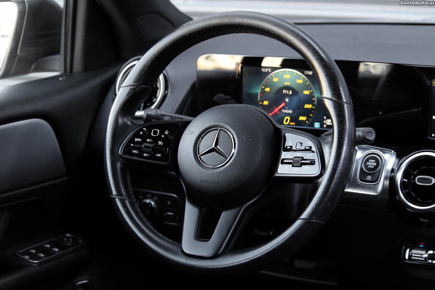 Mercedes-Benz GLB 200 d Progressive — fotografia 6