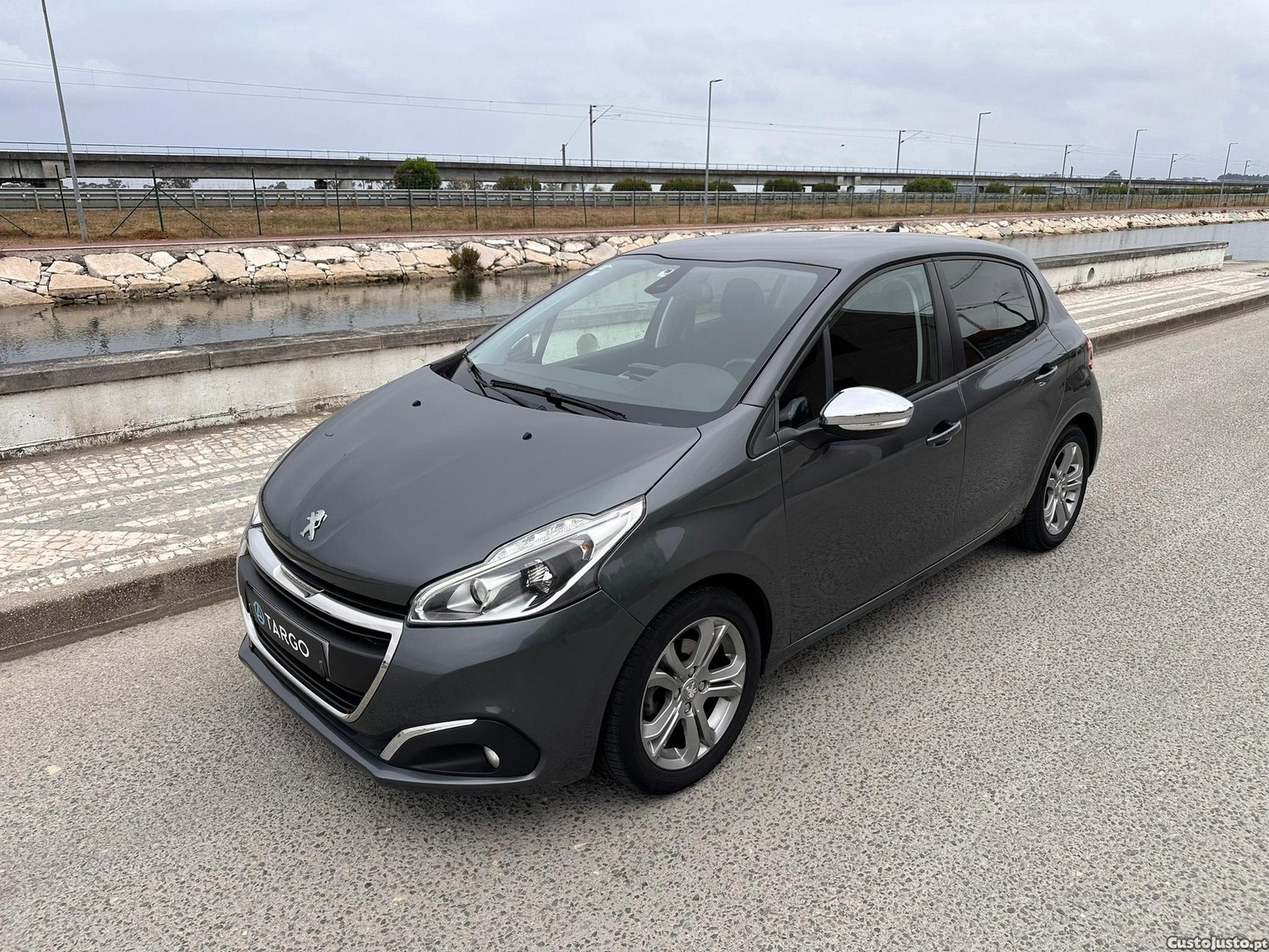 Peugeot 208 1.4 HDi SE Style - 15 — photo 3