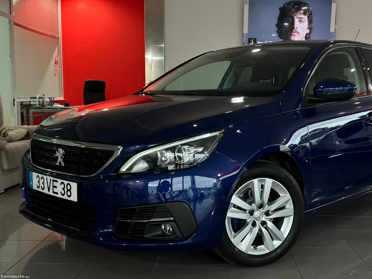 Peugeot 308 SW 1.2 PureTech Style — photo 2
