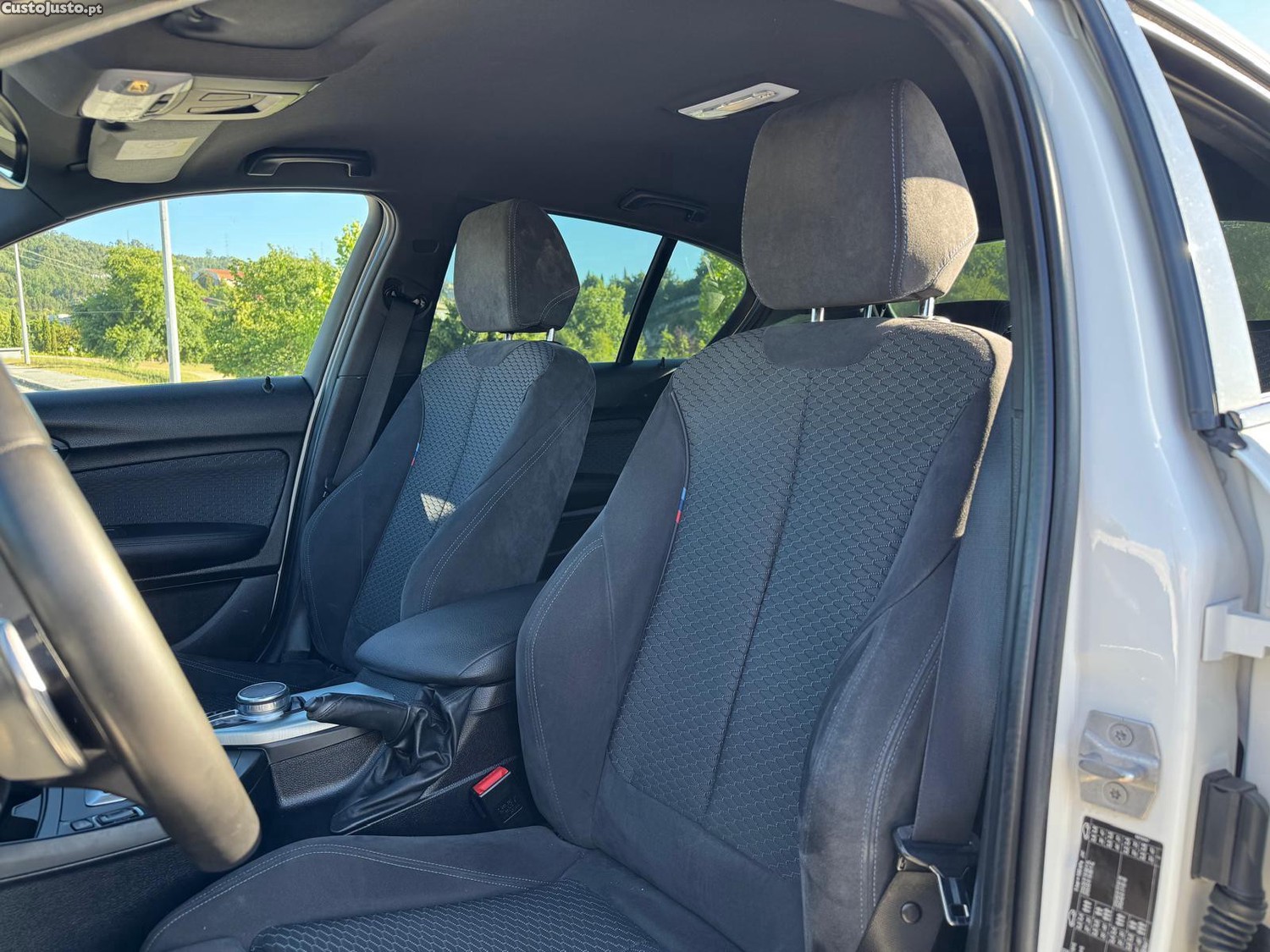 BMW 120 d Pack M Auto — fotografia 3