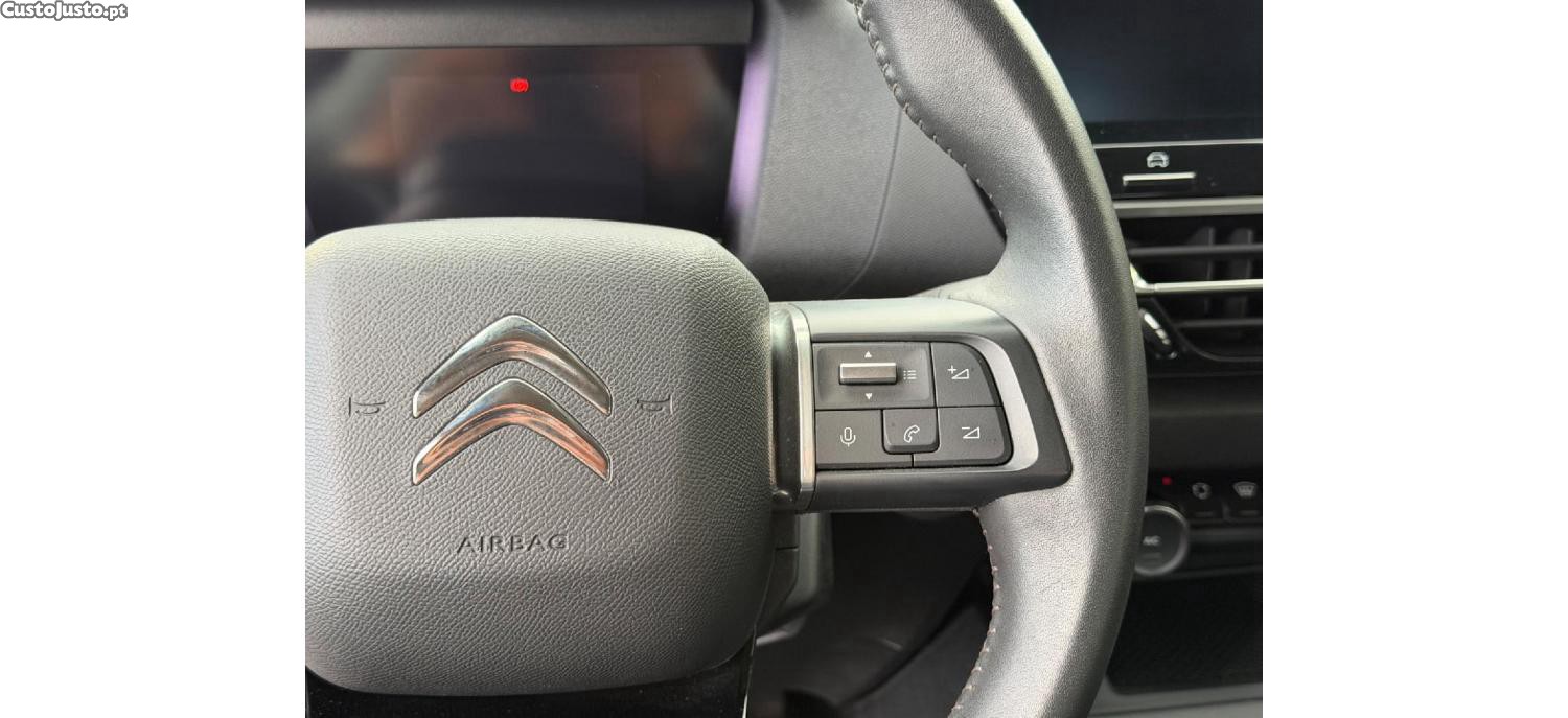 Citroën C4 PureTech Plus 1.2 130cv — fotografia 6