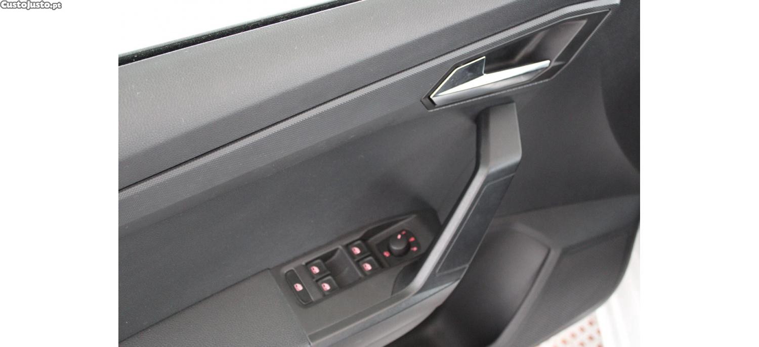 SEAT Ibiza 1.0 TSI Style 95cv — fotografia 18