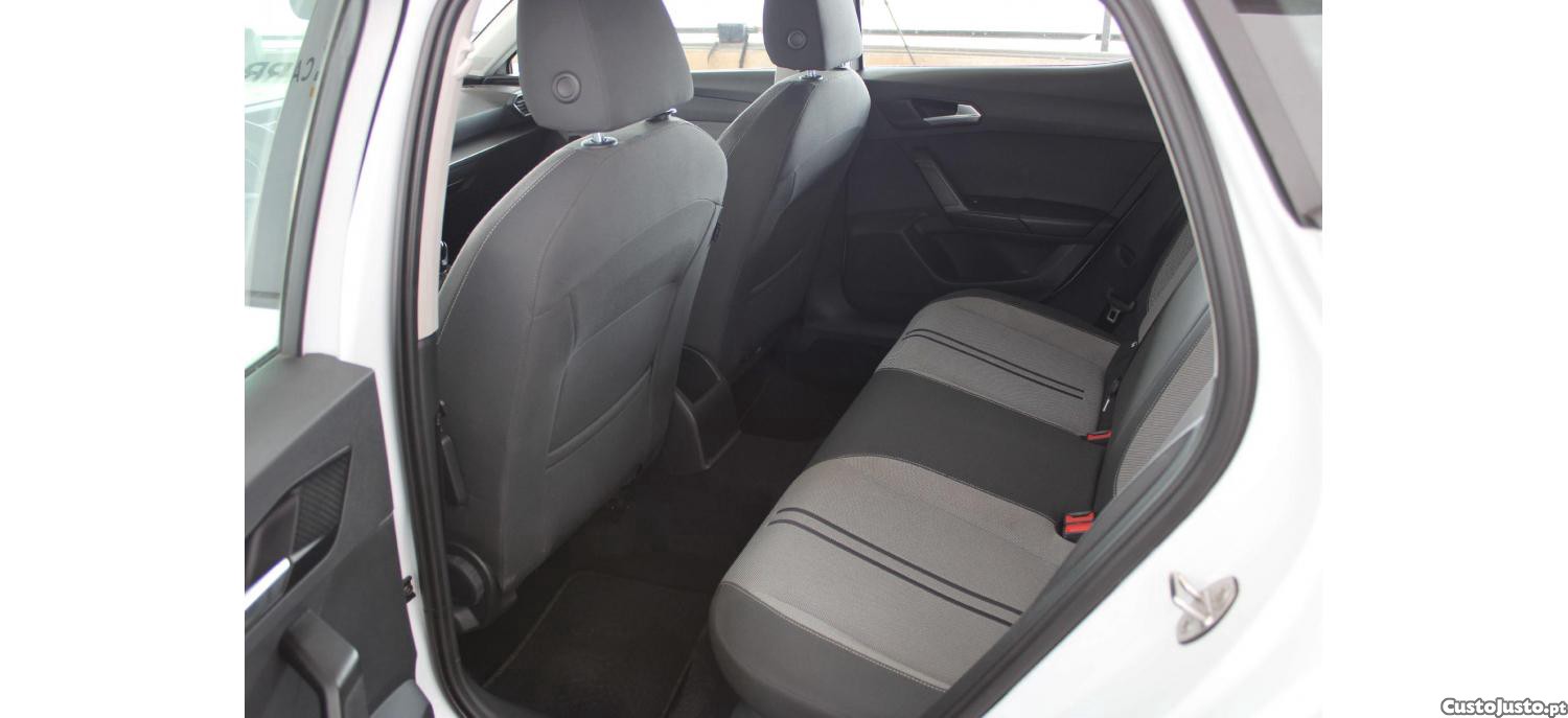 SEAT Leon 1.0 TSI Style 110cv — fotografia 2