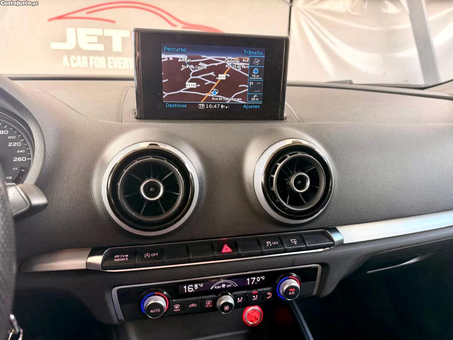 Audi A3 1.6 tdi s-line s tronic — fotografia 10