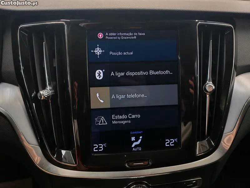 Volvo V60 2.0 B4 Momentum Gear — fotografia 5