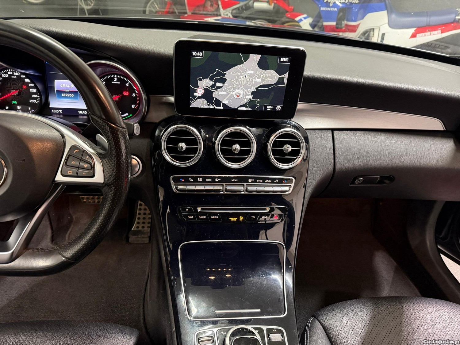 Mercedes-Benz C 300 h AMG Line — fotografia 19