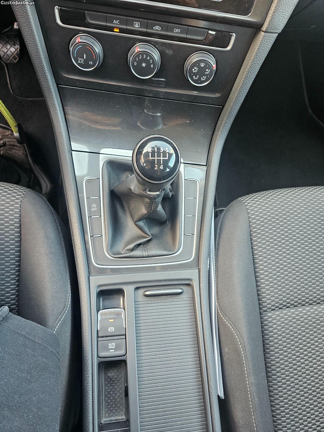 Volkswagen Golf VII 1.6TDI — fotografia 3