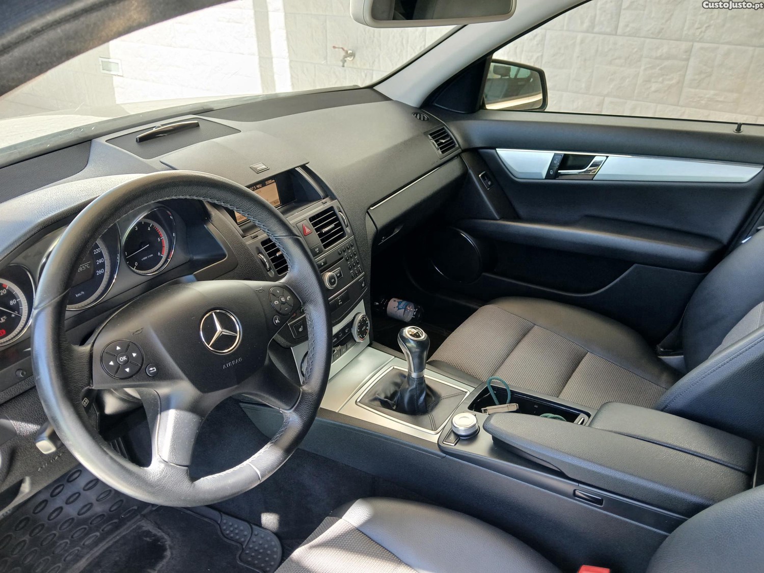 Mercedes-Benz C 220 220 Cdi — photo 4