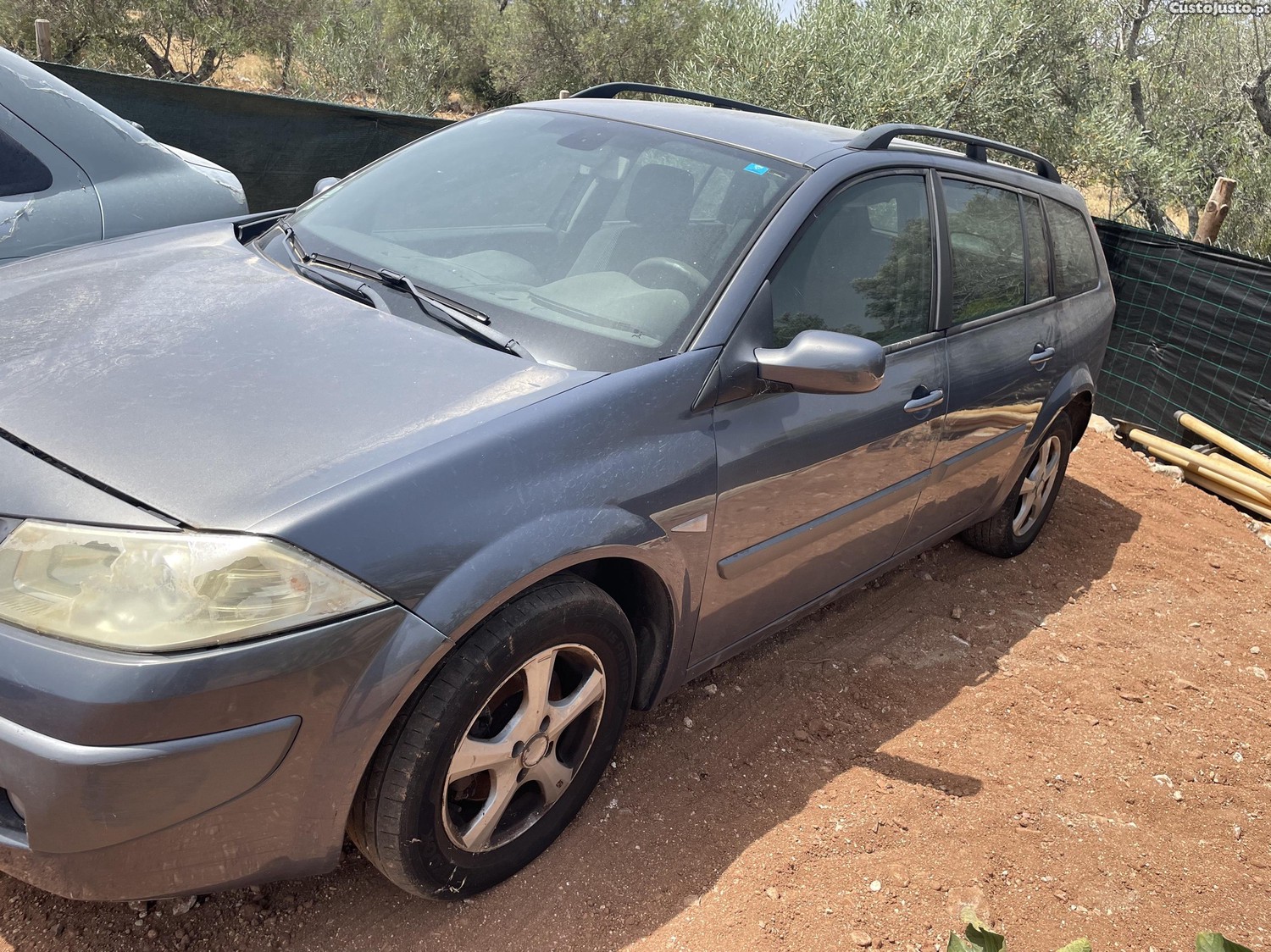 Renault Mégane 1.5 dci — photo 2