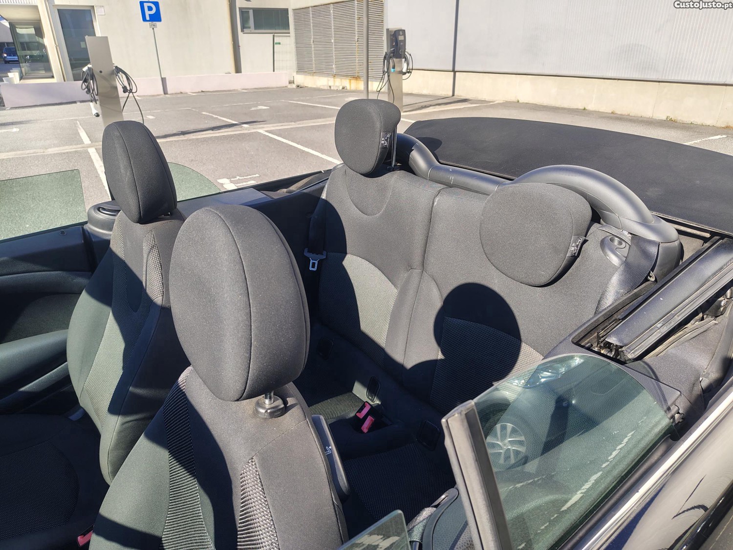 MINI One Cabrio — photo 4