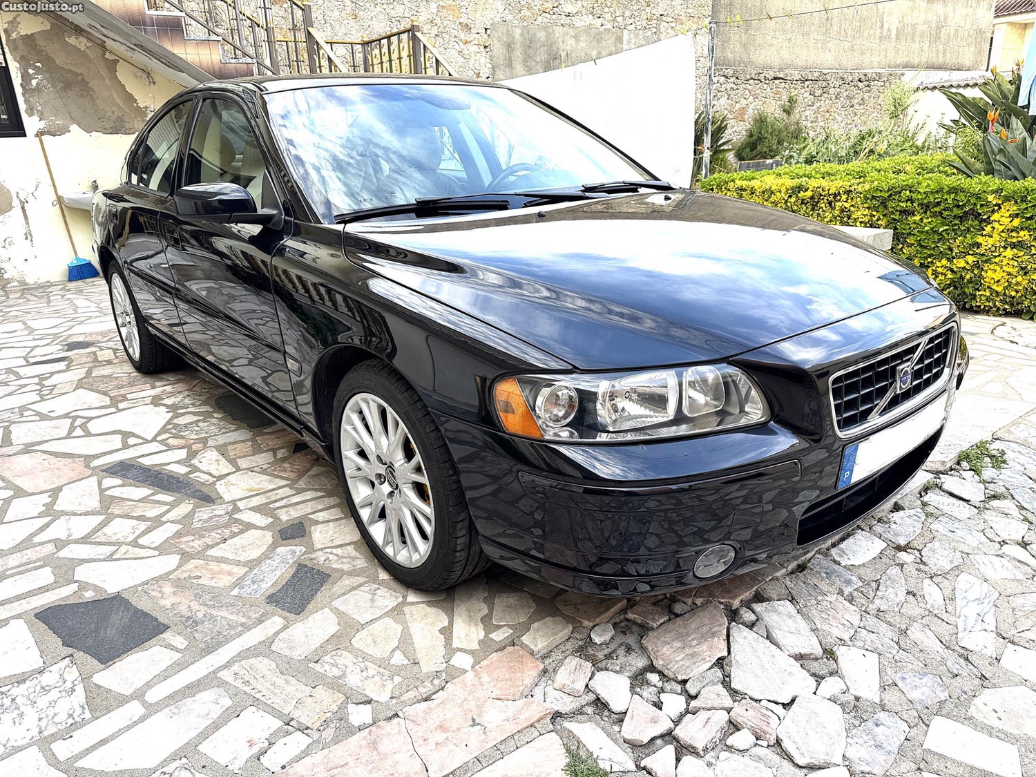 Volvo S60 2.4 D5 185CV — photo 2