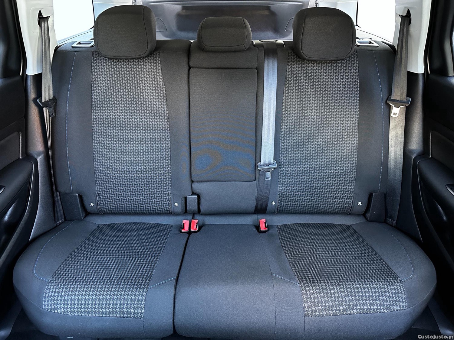 Peugeot 308 SW 1.5 BLUEHDI STYLE 102 CV - NACIONAL - 75084 KM — fotografia 8