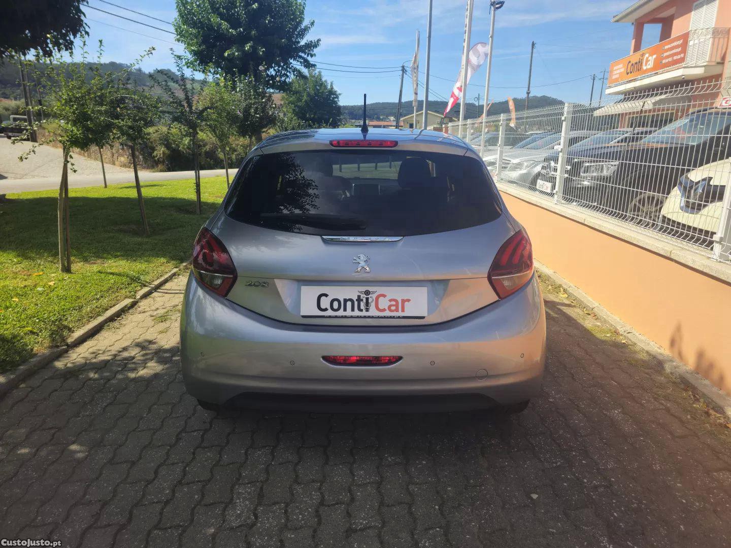 Peugeot 208 1.5 bluehdi signature - 19 — photo 5