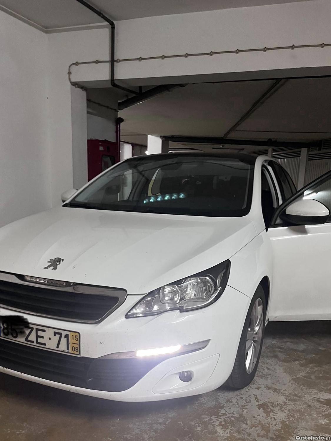Peugeot 308 Sw 1.6 hdi — photo 3