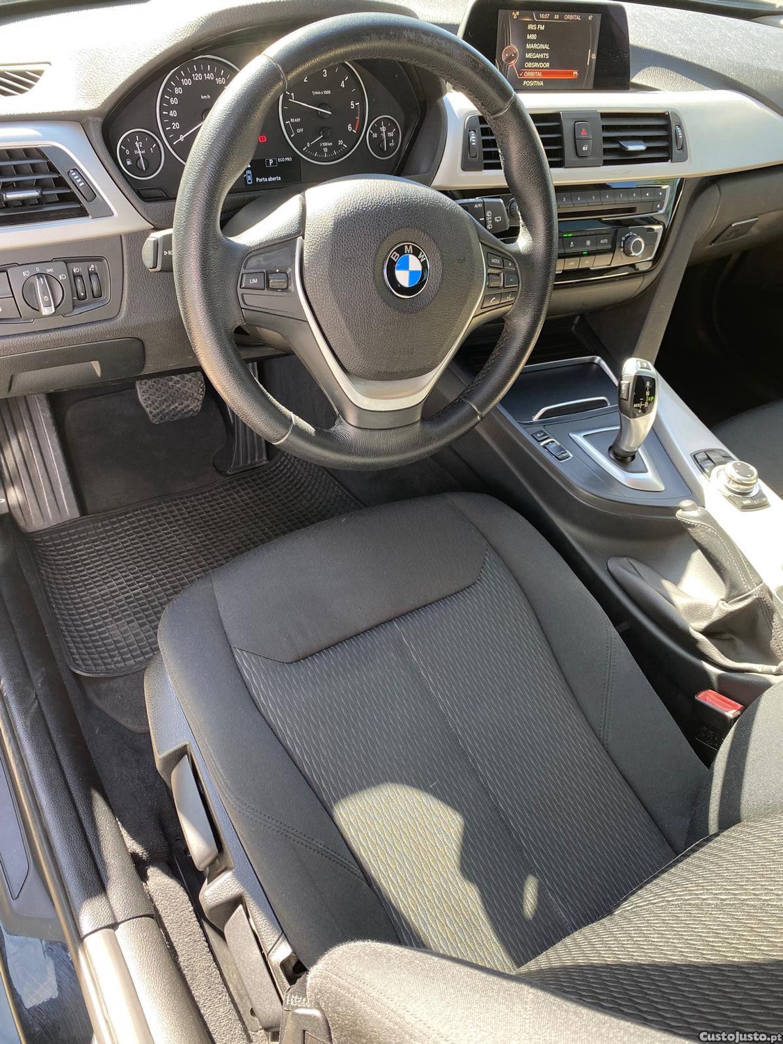 BMW 318 D - 17 foto 4
