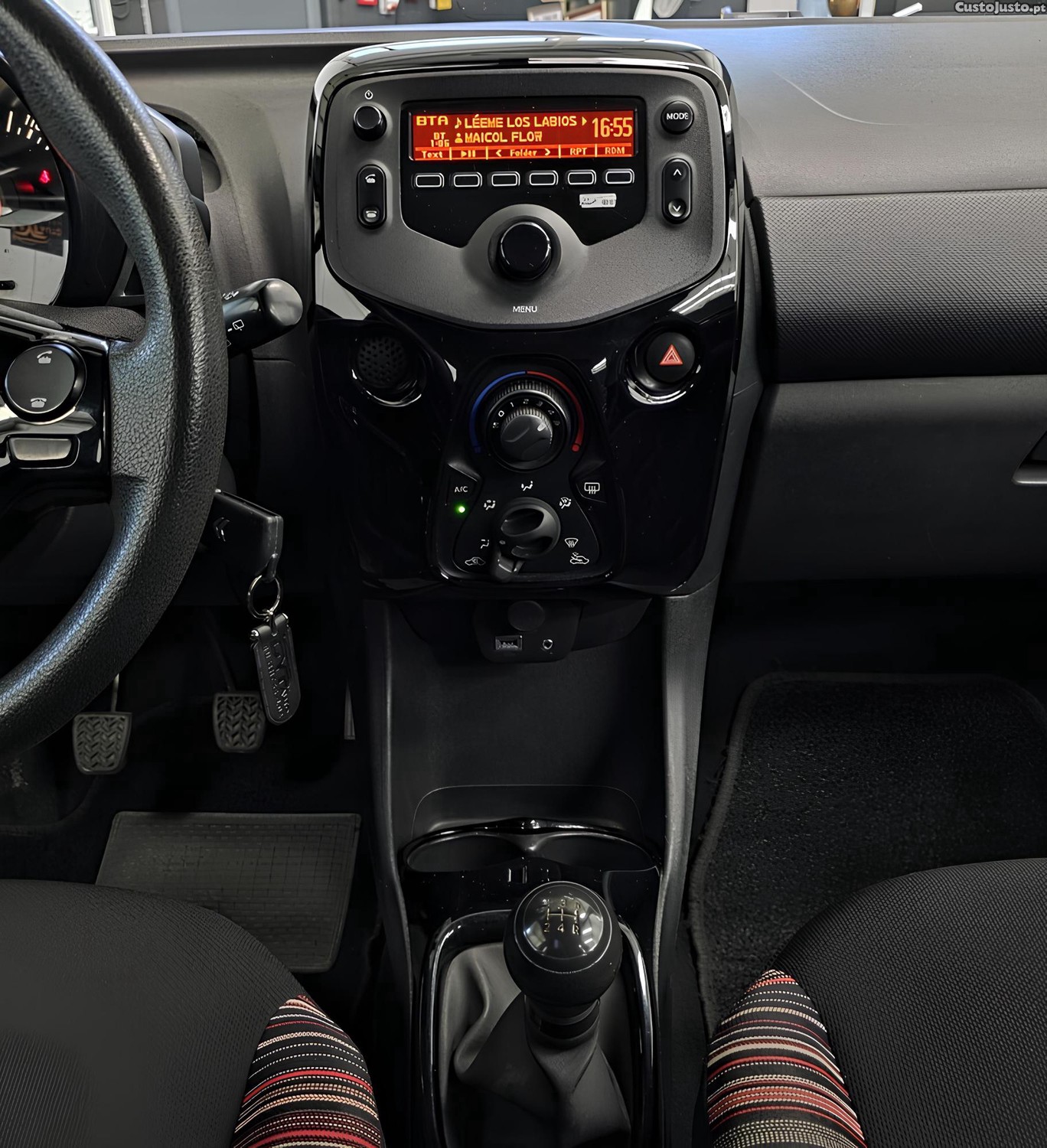 Citroën C1 1.0 VTi Origins 72cv — fotografia 4