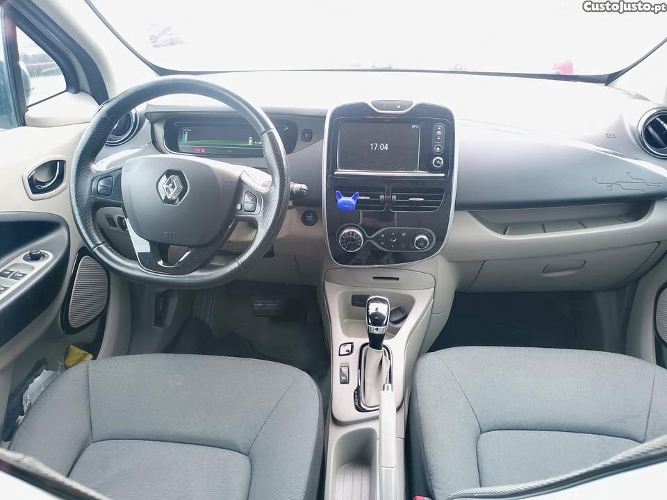 Renault Zoe Intens - 15 foto 4
