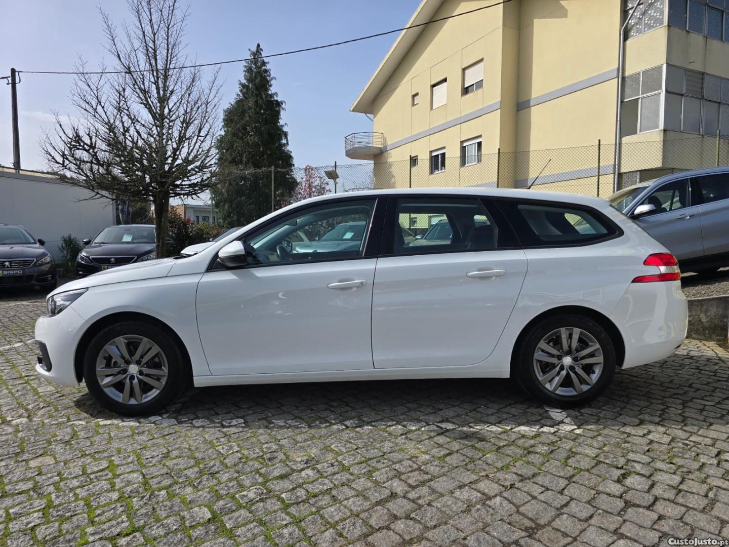 Peugeot 308 1.2 PureTech Active Pack — fotografia 16
