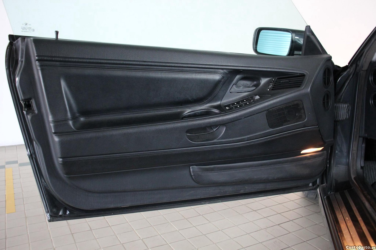 BMW 850 i — fotografia 15