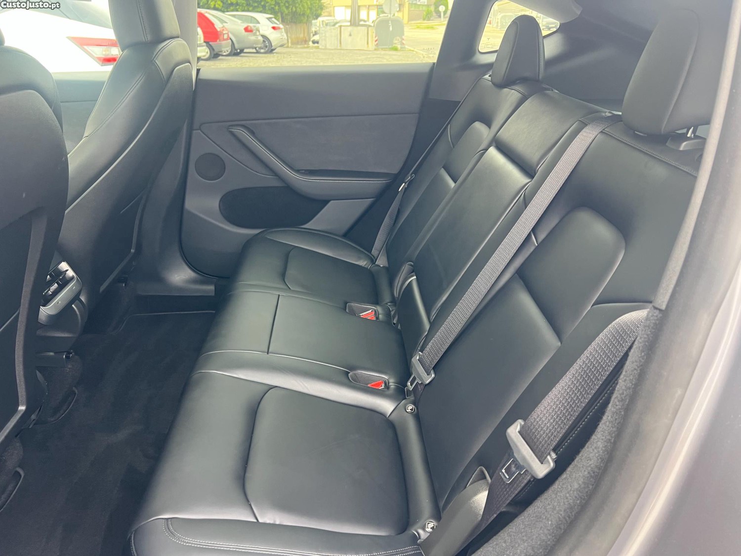 Tesla Model Y PERFOMANCE nacional IVA ded. — fotografia 3