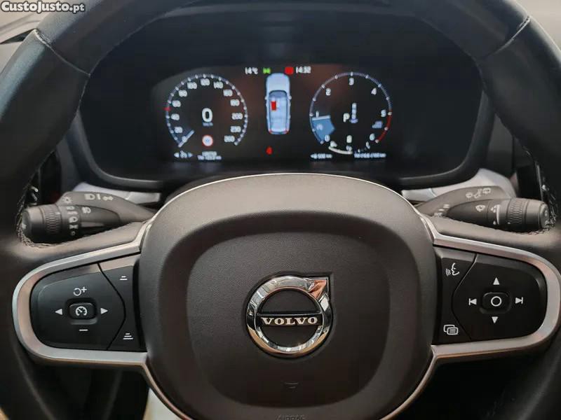 Volvo V60 2.0 B4 Momentum Gear — fotografia 6