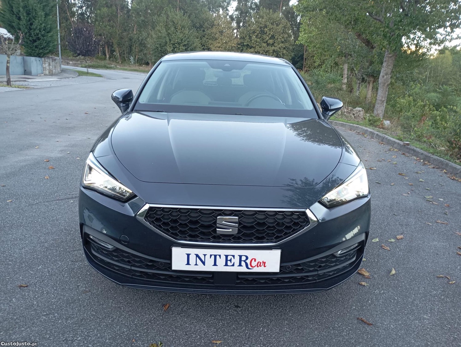 SEAT Leon 1.0 style 110 cv — fotografia 10