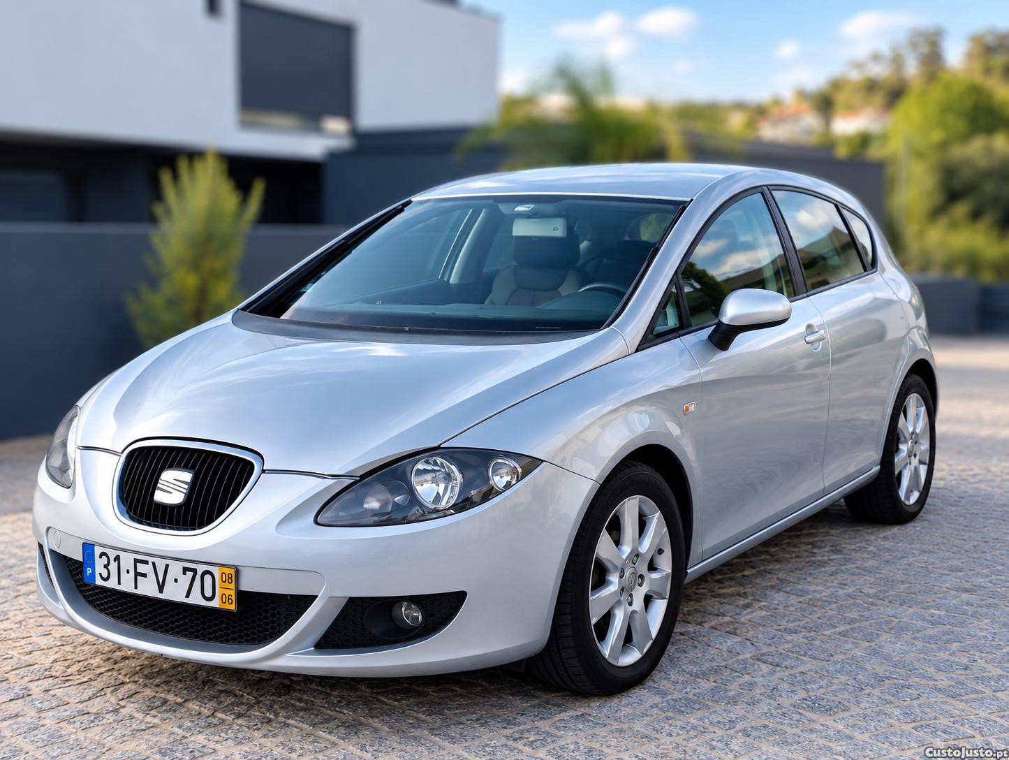 SEAT Leon 1.9 TDI ECOMOTIVE — fotografia 3