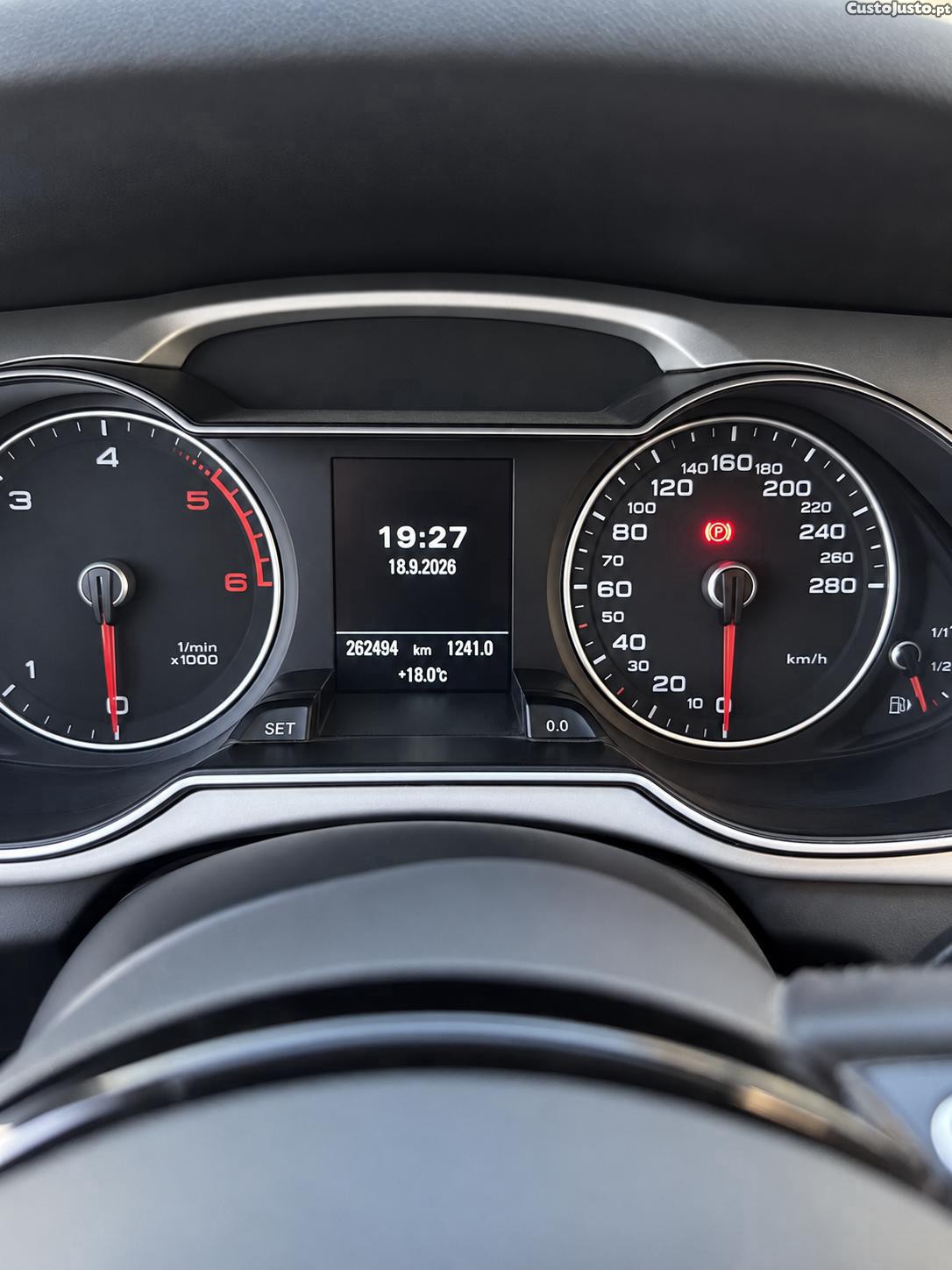 Audi A4 Avant - 15 foto 4