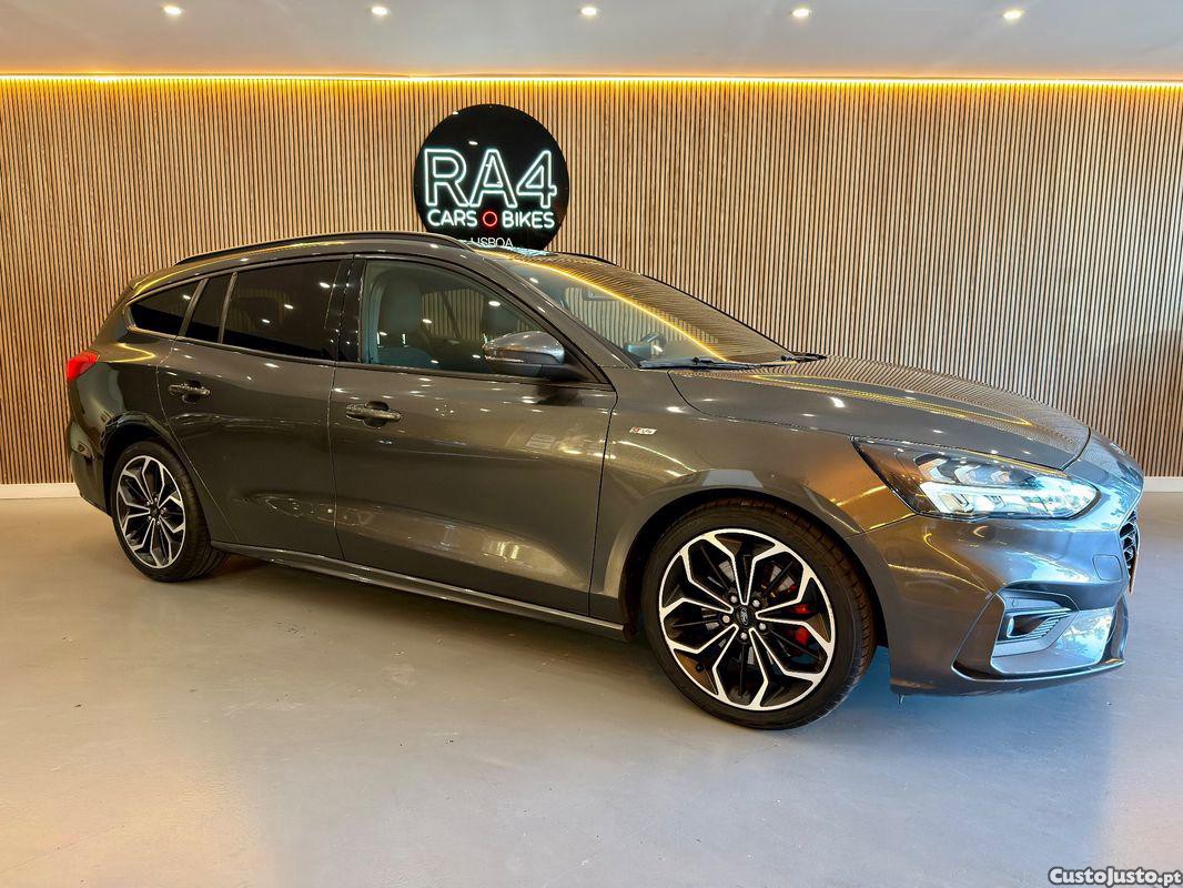 Ford Focus SW 1.0 EcoBoost ST-Line Aut. — fotografia 5