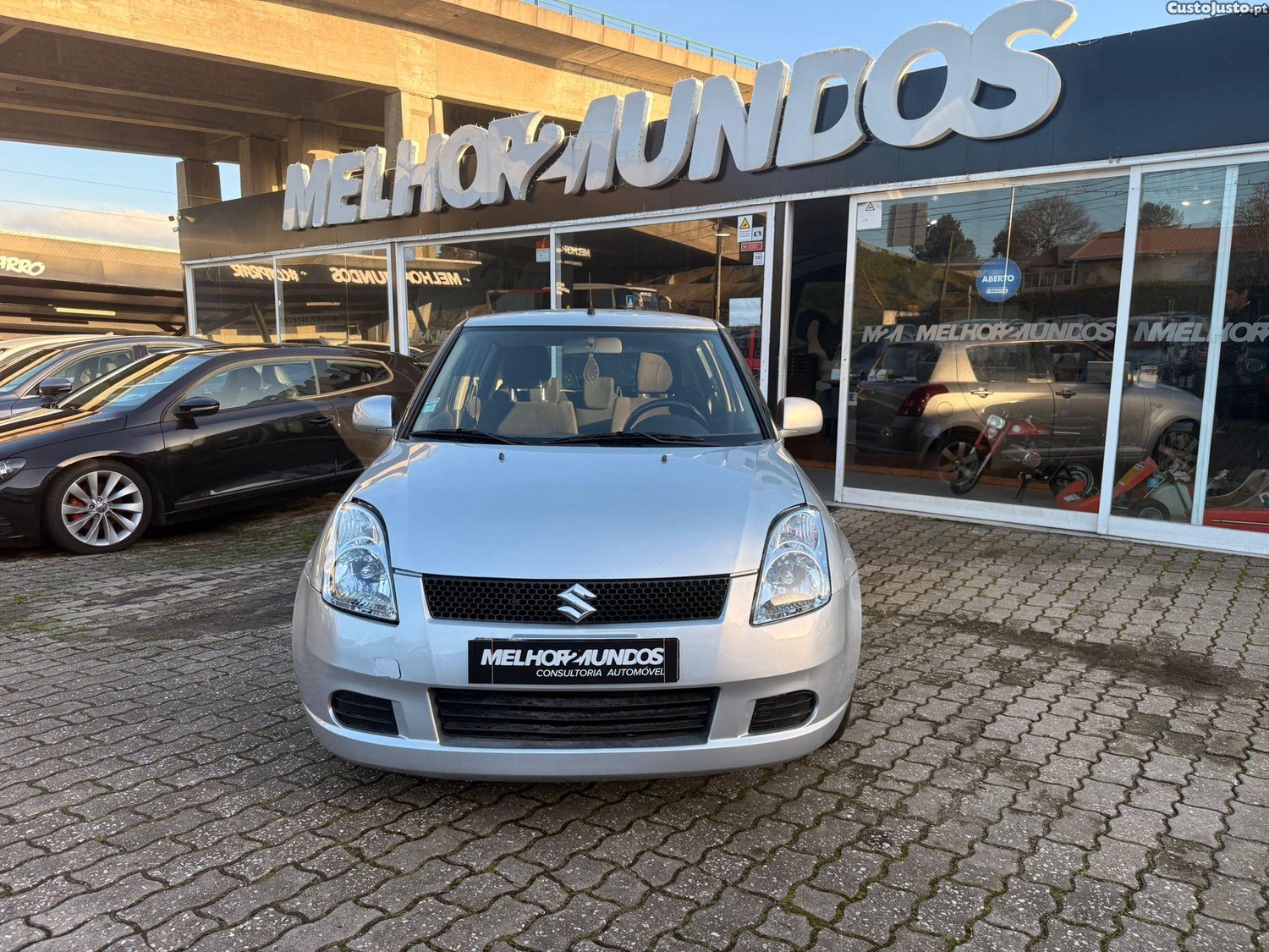 Suzuki Swift 1.3 DDiS GL — fotografia 6