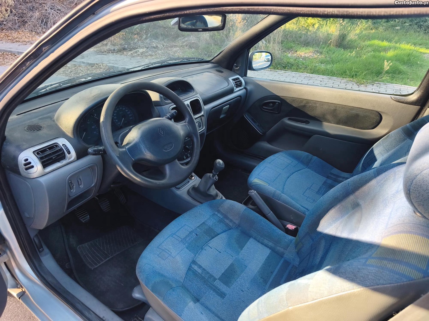 Renault Clio Gasolina — photo 2