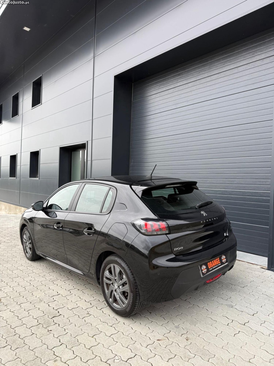 Peugeot 208 1.5 HDi — fotografia 2